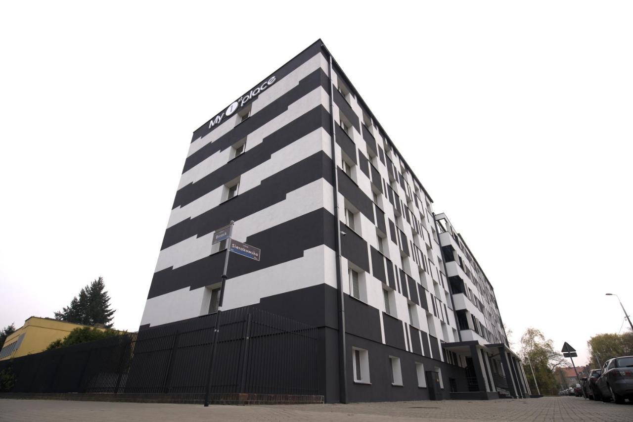 Aparthotel My 1St Place Posen Exterior foto