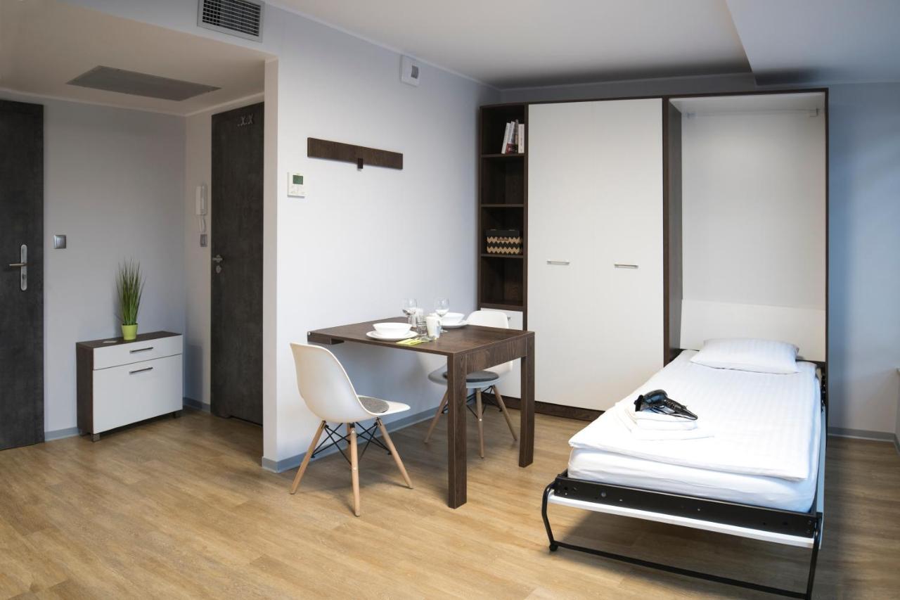Aparthotel My 1St Place Posen Exterior foto